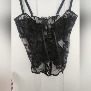 Prettylittlething lace floral corset top, size 4, black